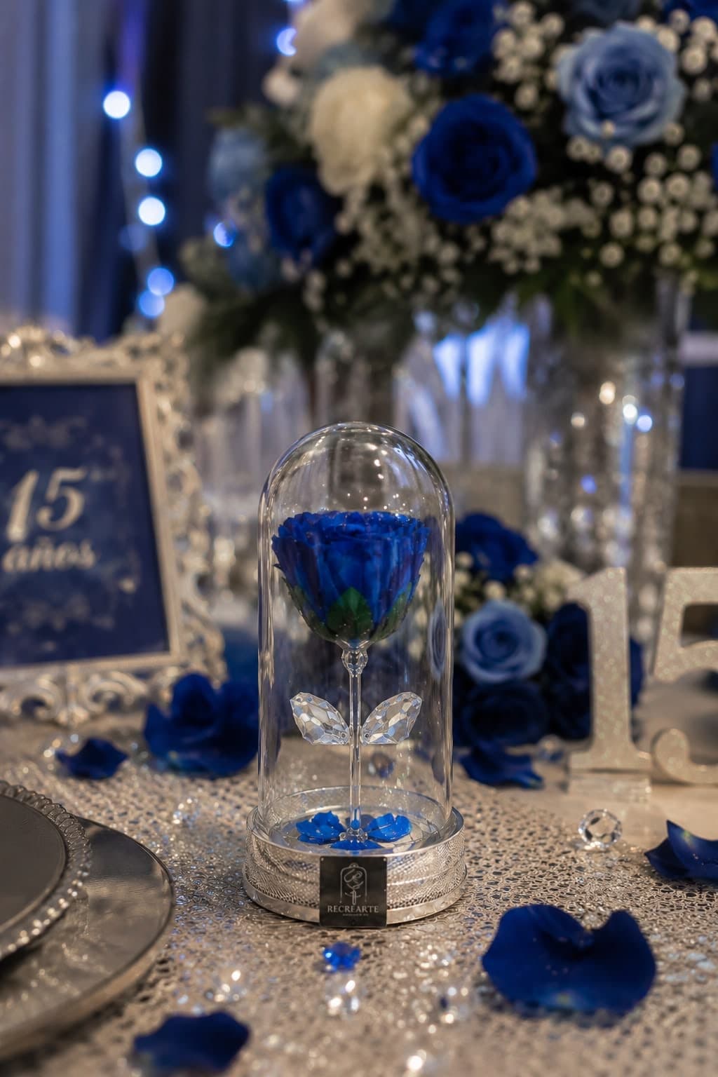 Cúpula Rosa Azul, diseño de Flora Eventos Florales