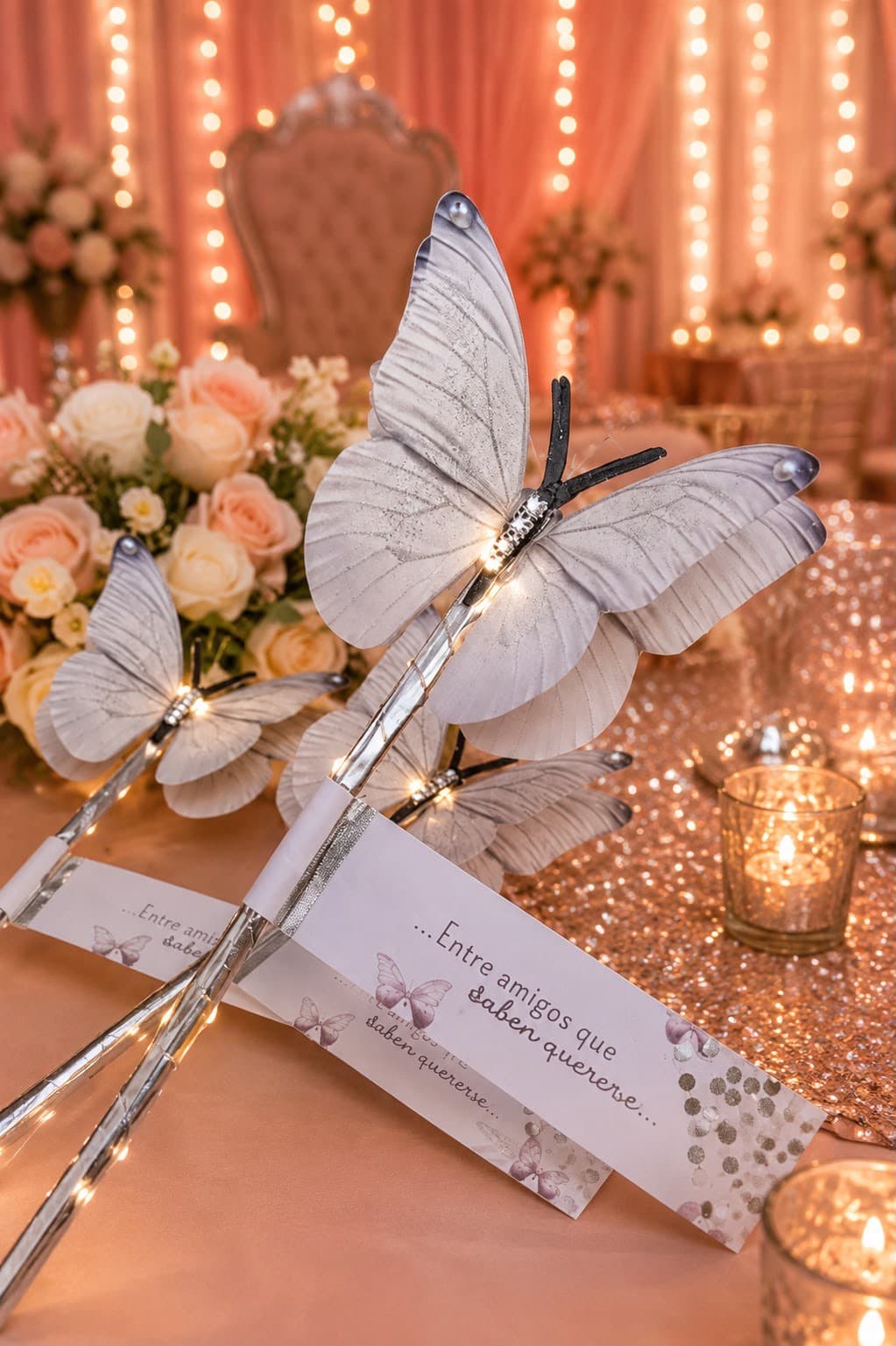 Varitas Luminosas, diseño de Flora Eventos Florales